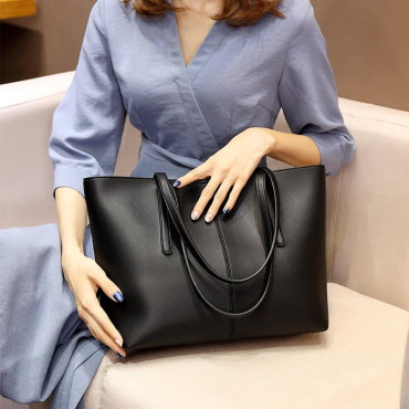 Luxury handbags (Black)