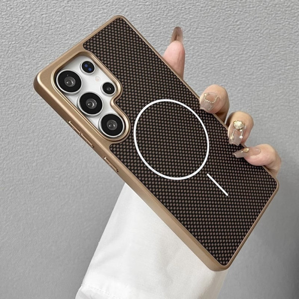 Suitable Carbon fiber texture frosted magnetic suction Case For Samsung 25 Ultra 24 Ultra 23 Ultra