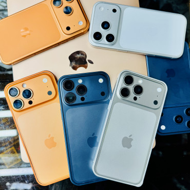 Lens ফ্রী। Aluminium bumper And Back shall Old iPhone change to iPhone 17 pro max and 17 pro  