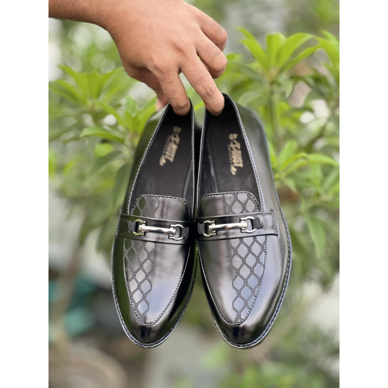 PREMIUM TASSLE BLACK ! T110