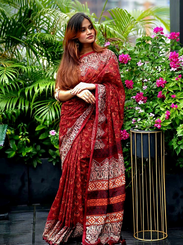 এক্সক্লুসিভ ব্লক শাড়...
