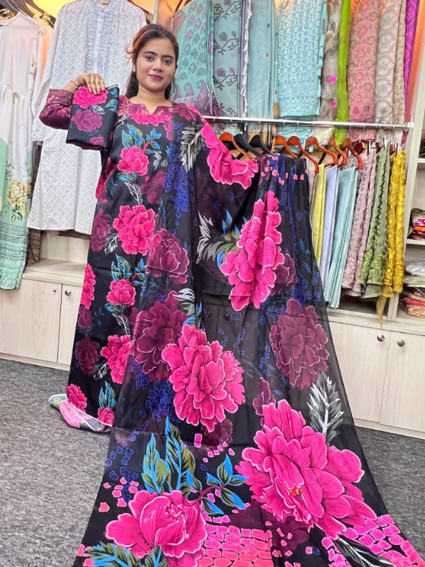 এক্সক্লুসিভ লোন থ্রি...