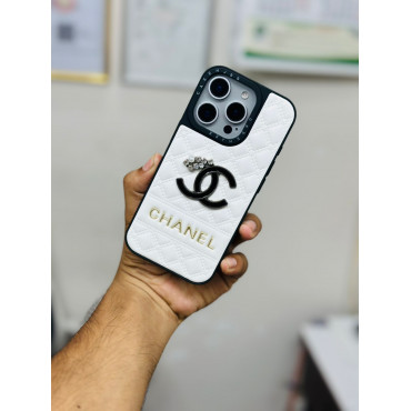 Embossed Chanel Diamond-Quilted Lambskin CC Logo Case for iPhone