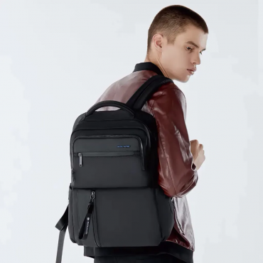 Arctic Hunter  Waterproof Backpack