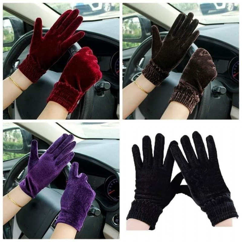 Stylish Women's Velvet Hand Gloves