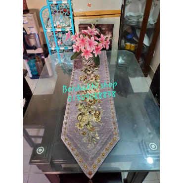 High quality vintage dining table runner