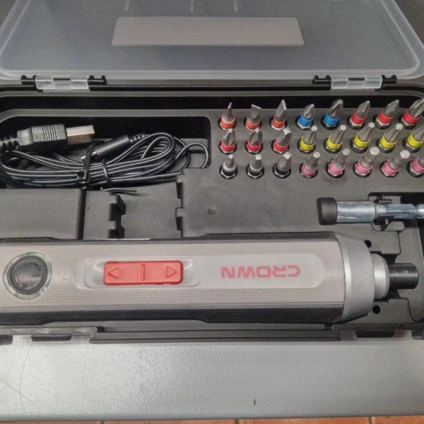 Crown 3.6v Cordless Screwdrivers 2 Ah, Torque 6.6-7.2 Nm, with 25pcs Screwdriver bit Accessories Plastic case pack Model: CT22033