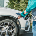 TOTAL TPWLI20084 Cordless pressure washer, 24.8Bar, Car Washer with 20V 4.0Ah Battery & Charger, portable Car Washer