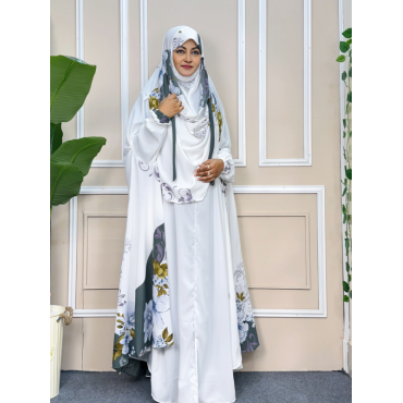 Naazri Rahma Abaya...