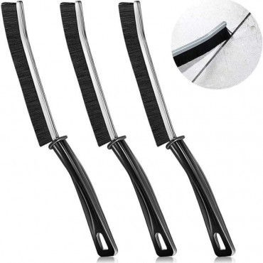 Gap cleaning brush