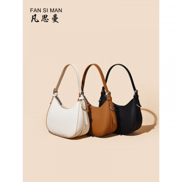 Trendy tote new style Women’s shoulder Bag (off-white)