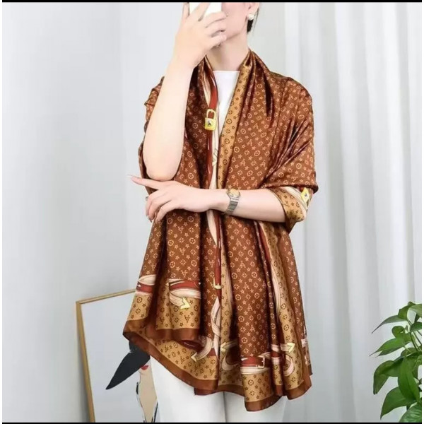 Primium  Quality Scarf 15