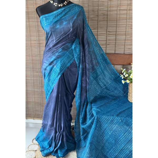 সিল্ক বাটিক শাড়ি