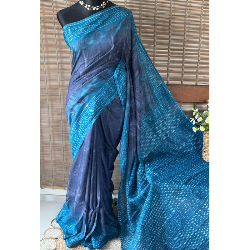 সিল্ক বাটিক শাড়ি