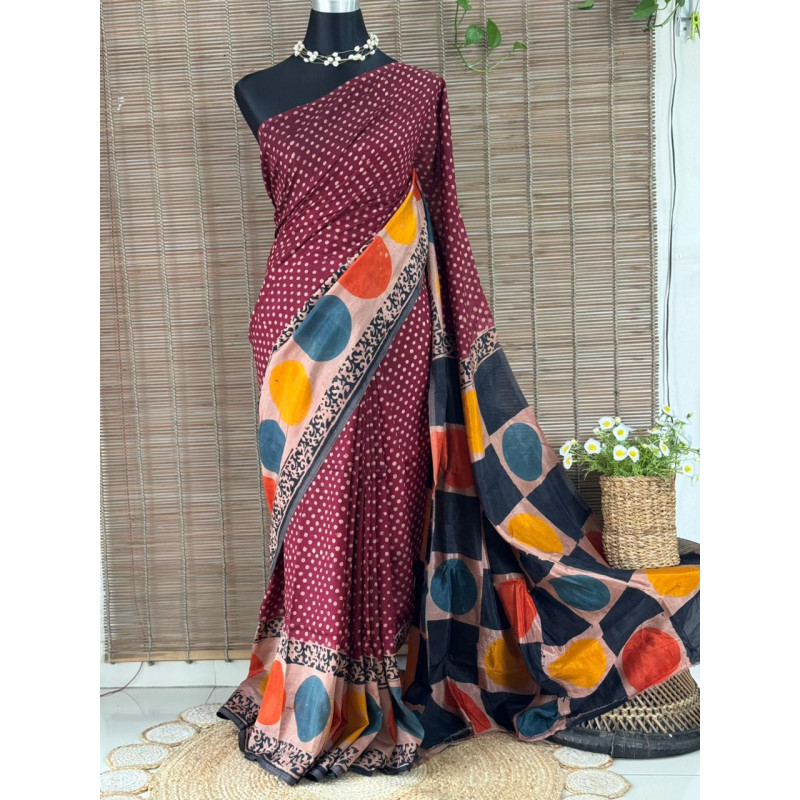 সিল্ক বাটিক শাড়ি 