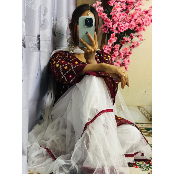 প্রিমিয়াম মাল্টি-কালার মিরর ওয়ার্ক গারারা সেট 
