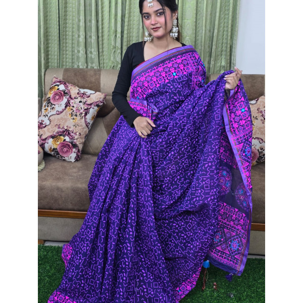 প্রিমিয়াম হাফসিল্ক বুটিক শাড়ি