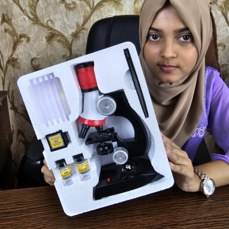 Kids Microscope Kit...