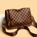 Women Luxurys Designers Bags Messenger Ivhandbag (Brown)