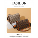 Women Luxurys Designers Bags Messenger Ivhandbag (Brown)