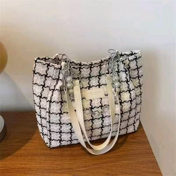 Classic Plaid Chain Shoulder Bag(White)
