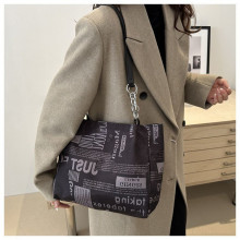 Trendy Newspaper Pri...