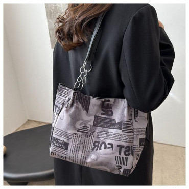 Trendy Newspaper Pri...