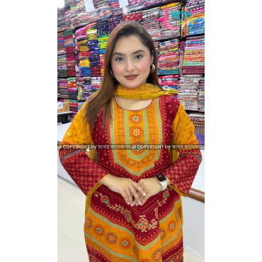 Ready To Wear Collec...