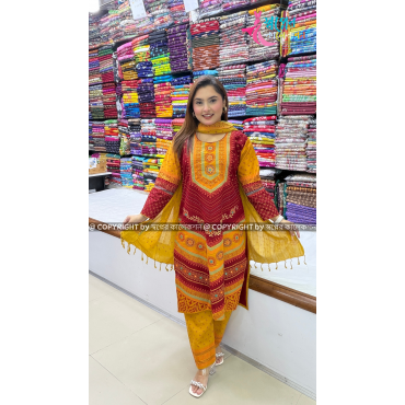 Ready To Wear Collec...