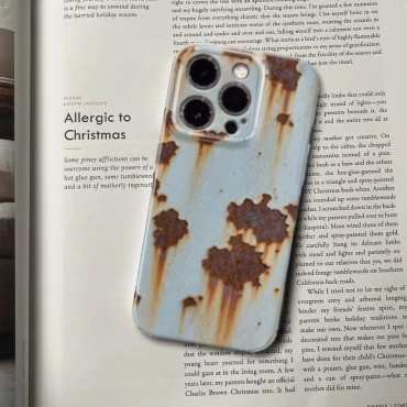 Rusty Glossy Pattern Vintage Hard Case For iPhone