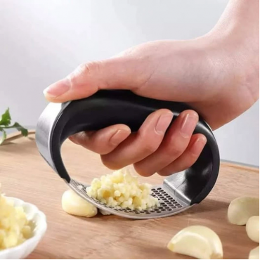 Hand Garlic