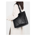 Women Shoulder Bag black Color 